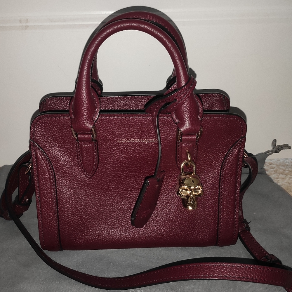 Alexander McQueen Bordeaux Leather Padlock Bag - Picture 5 of 17